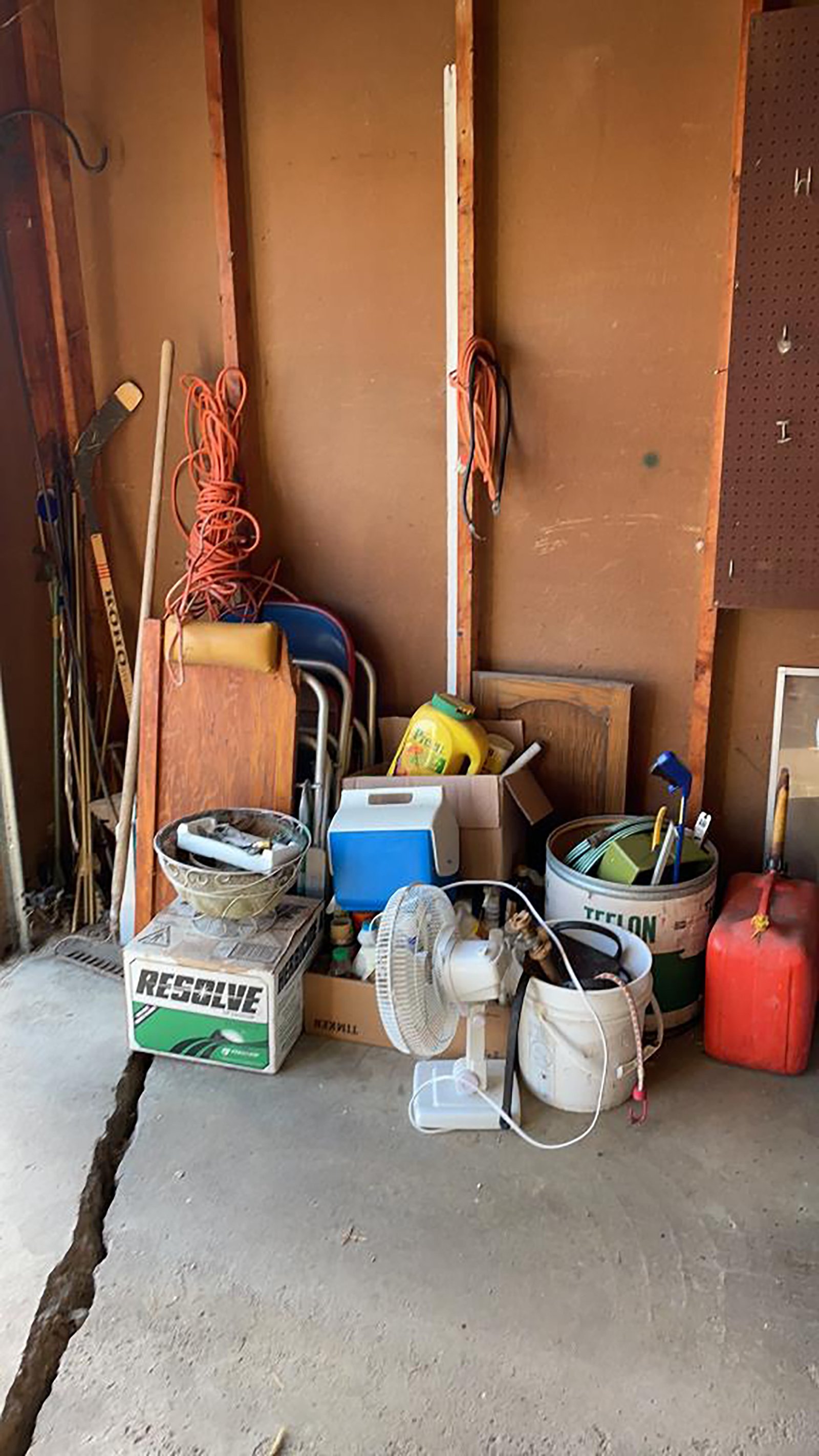 Property photo 304 - TIMED ONLINE ONLY - PERSONAL PROPERTY AUCTION - HOAGLAND, IN