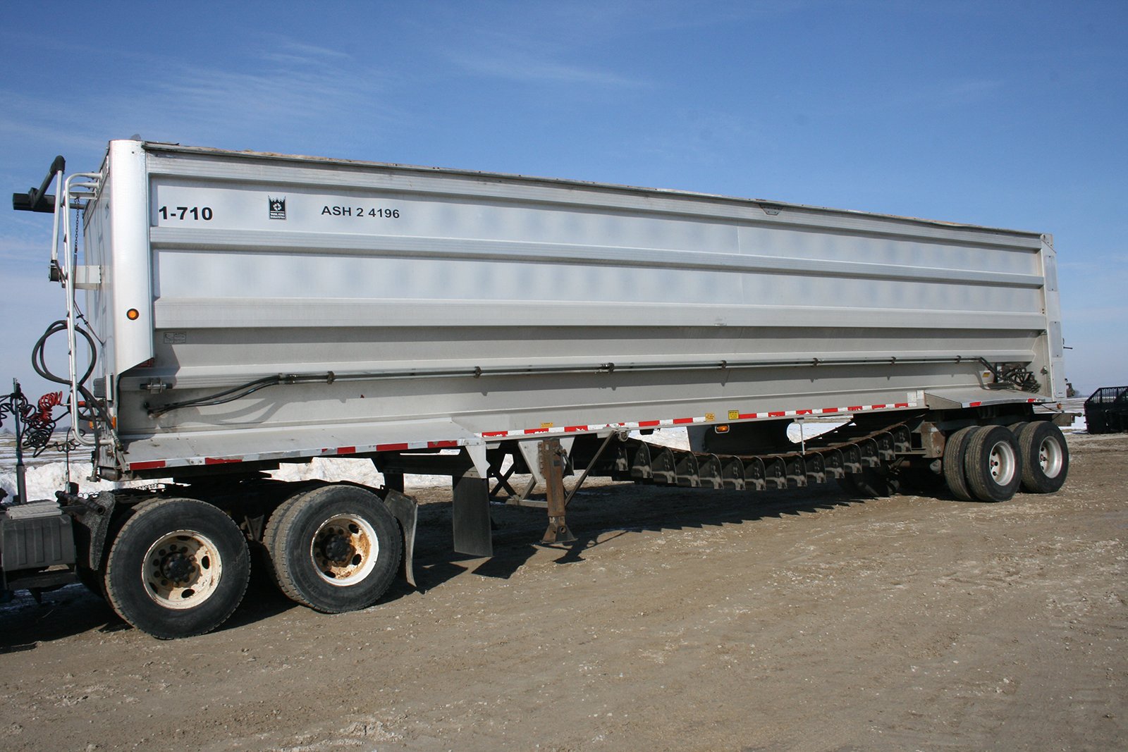 Property photo 40 - FARM EQUIPMENT AUCTION IN GENEVA, IN