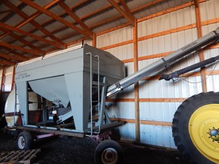 Property photo 18 - ABSOLUTE FARM EQUIPMENT AUCTION IN LAKE COUNTY, IN