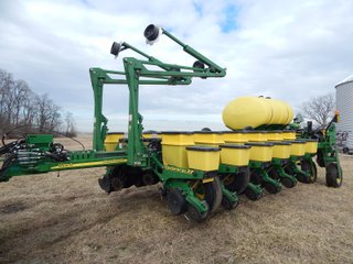 Property photo 6 - ABSOLUTE FARM EQUIPMENT AUCTION IN LAKE COUNTY, IN