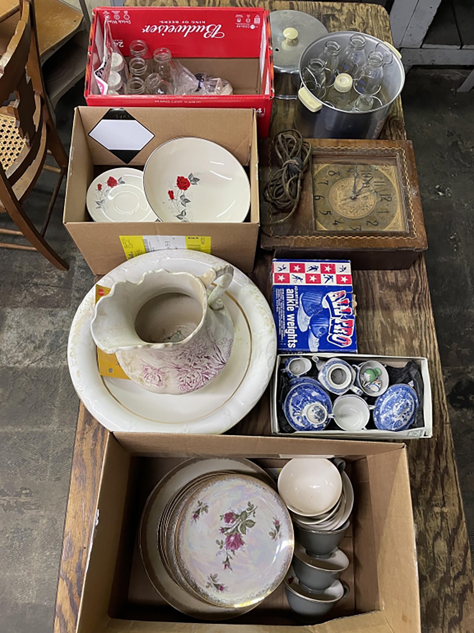 Property photo 87 - AREA COLLECTORS ONLINE ONLY AUCTION IN FORT WAYNE, IN