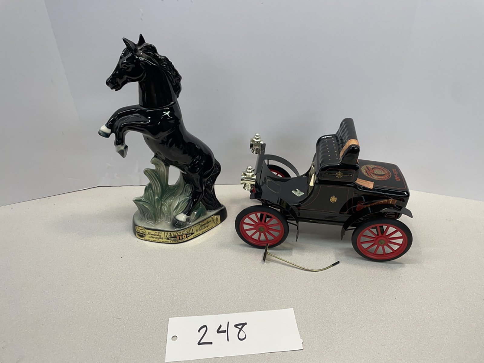 Property photo 181 - AREA COLLECTORS ONLINE ONLY AUCTION IN FORT WAYNE, IN