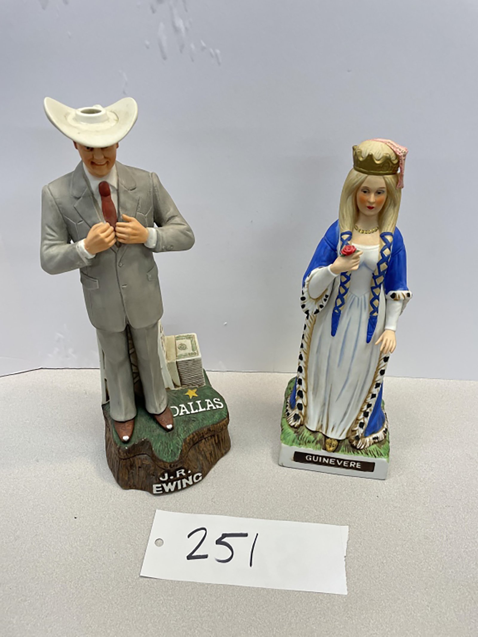 Property photo 185 - AREA COLLECTORS ONLINE ONLY AUCTION IN FORT WAYNE, IN