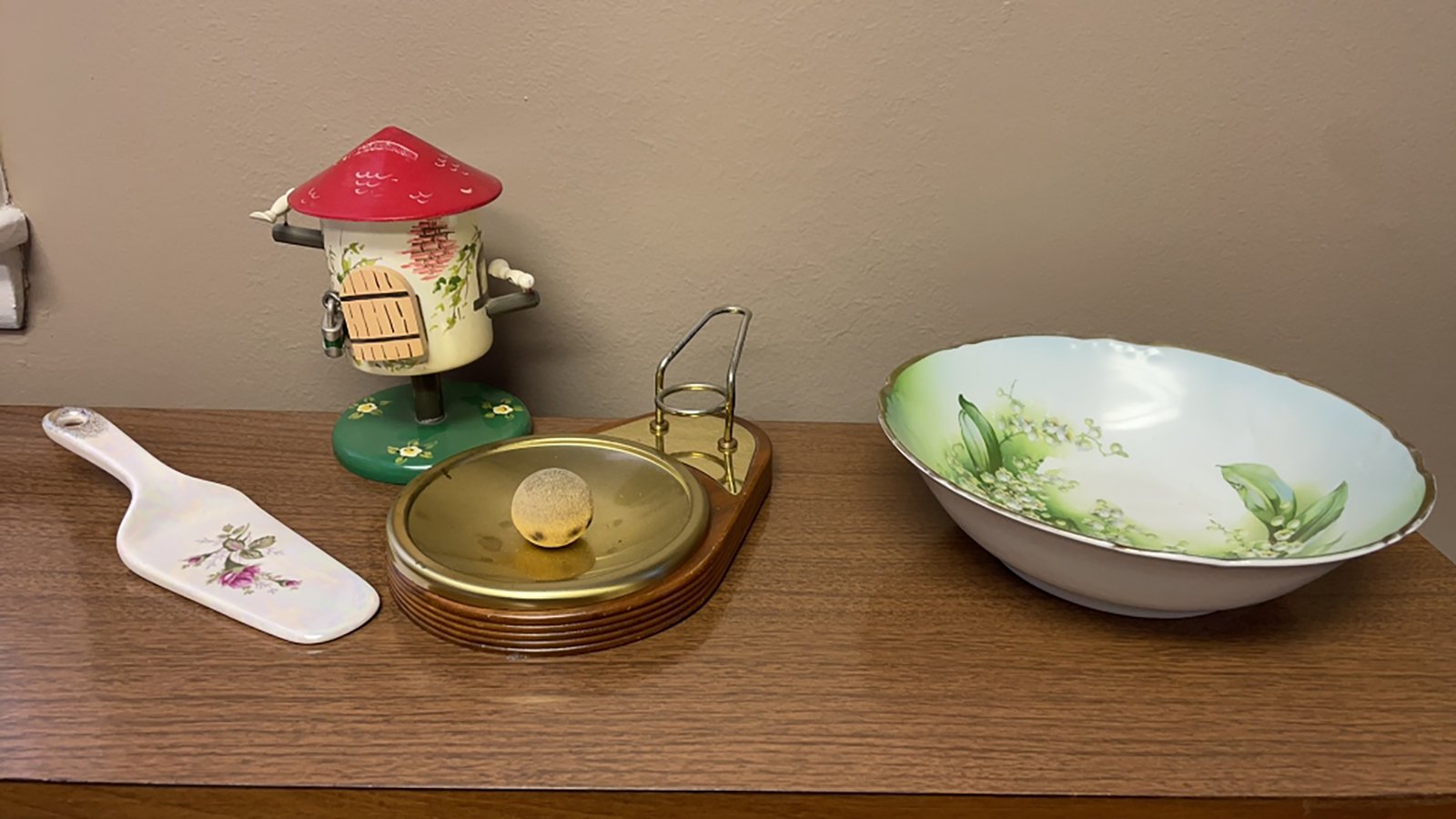 Property photo 241 - AREA COLLECTORS ONLINE ONLY AUCTION IN FORT WAYNE, IN