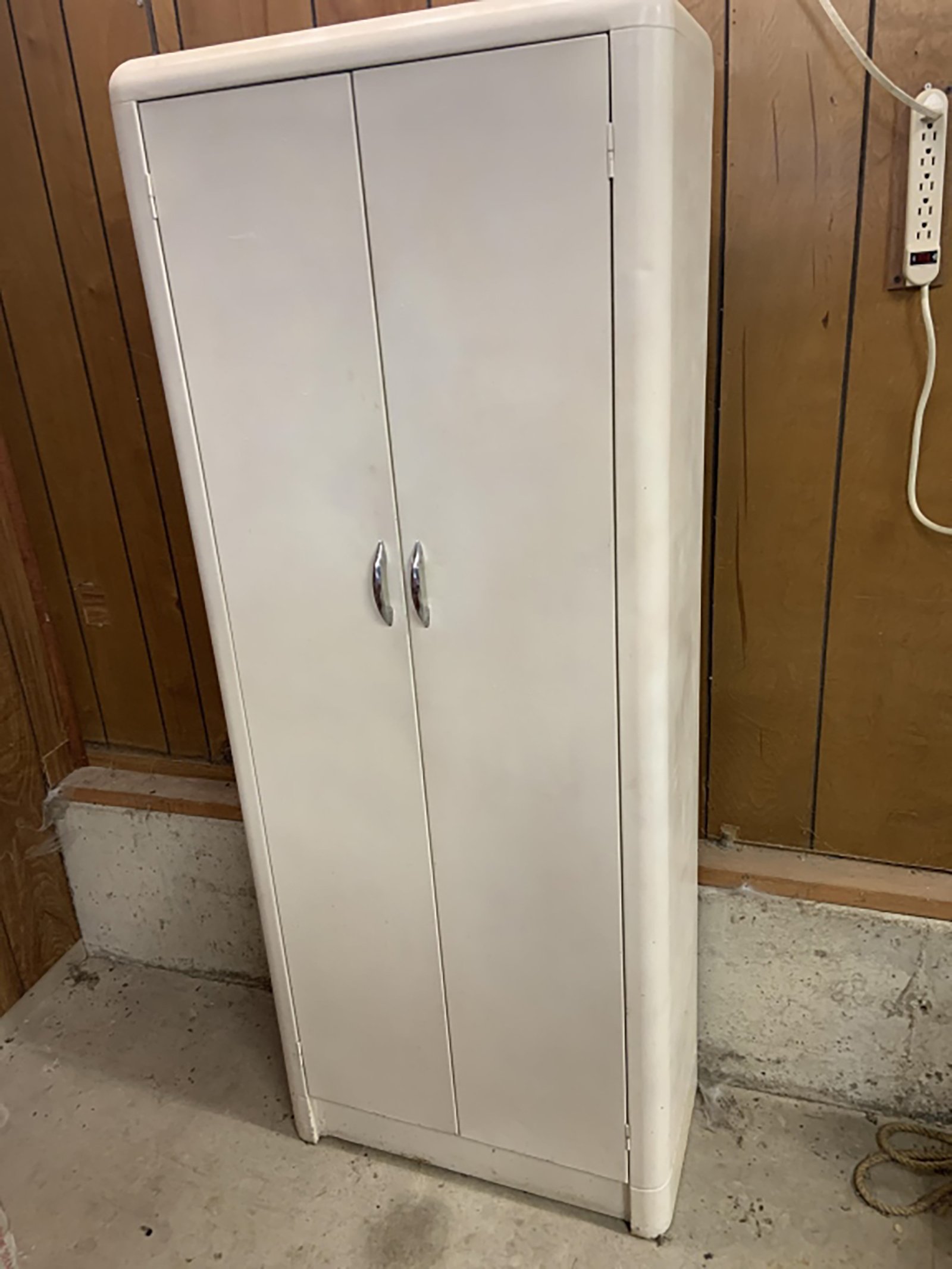Property photo 118 - TIMED ONLINE ONLY - PERSONAL PROPERTY AUCTION IN WHITLEY COUNTY, IN