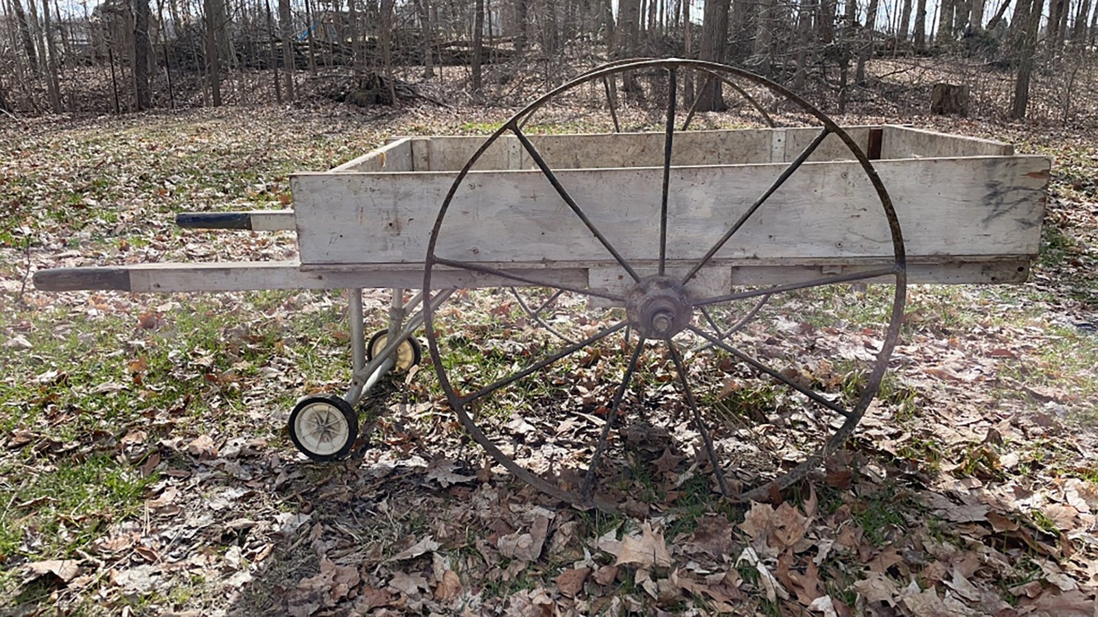 Property photo 186 - TIMED ONLINE ONLY - PERSONAL PROPERTY AUCTION IN WHITLEY COUNTY, IN