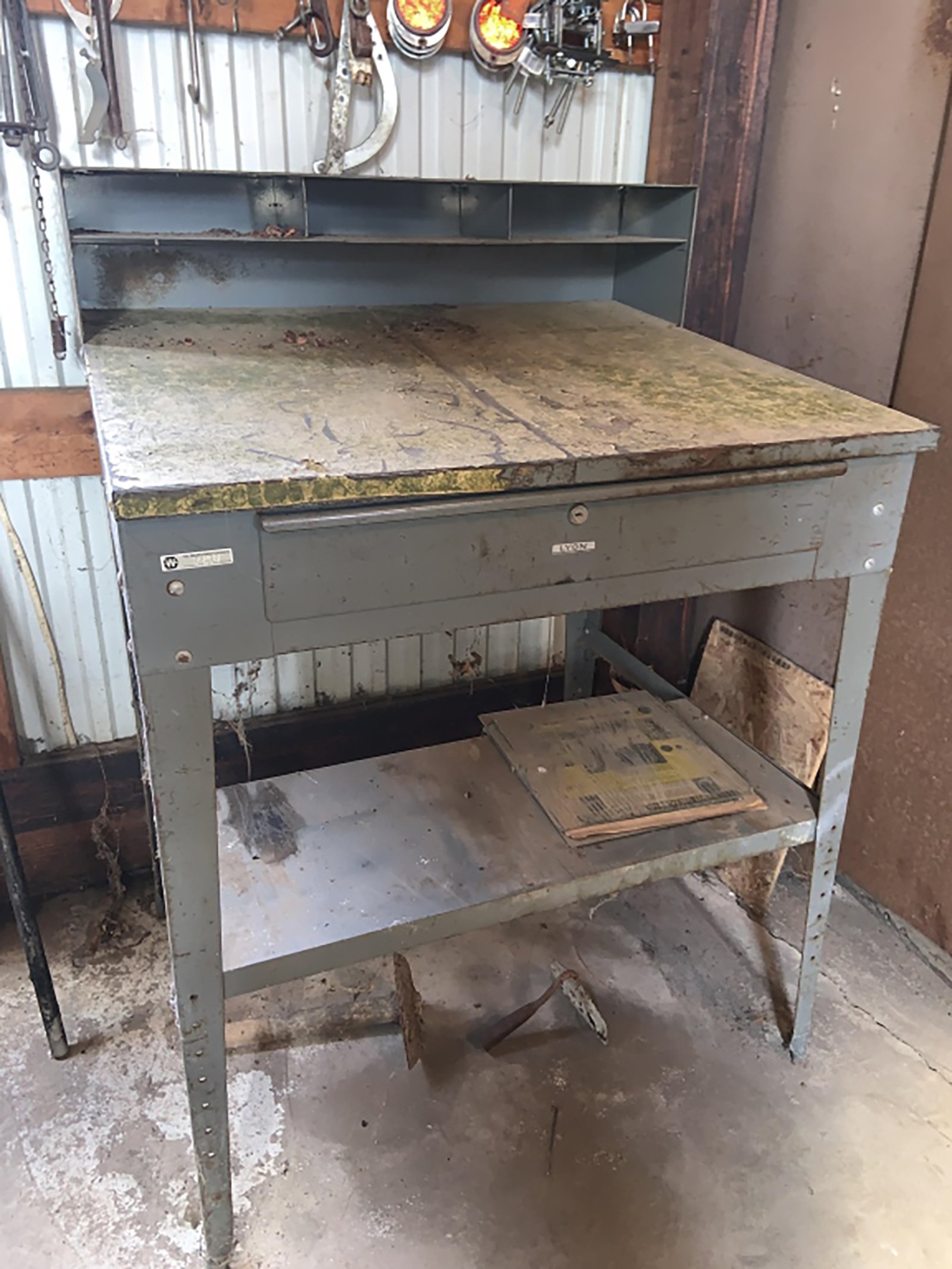 Property photo 197 - TIMED ONLINE ONLY - PERSONAL PROPERTY AUCTION IN WHITLEY COUNTY, IN