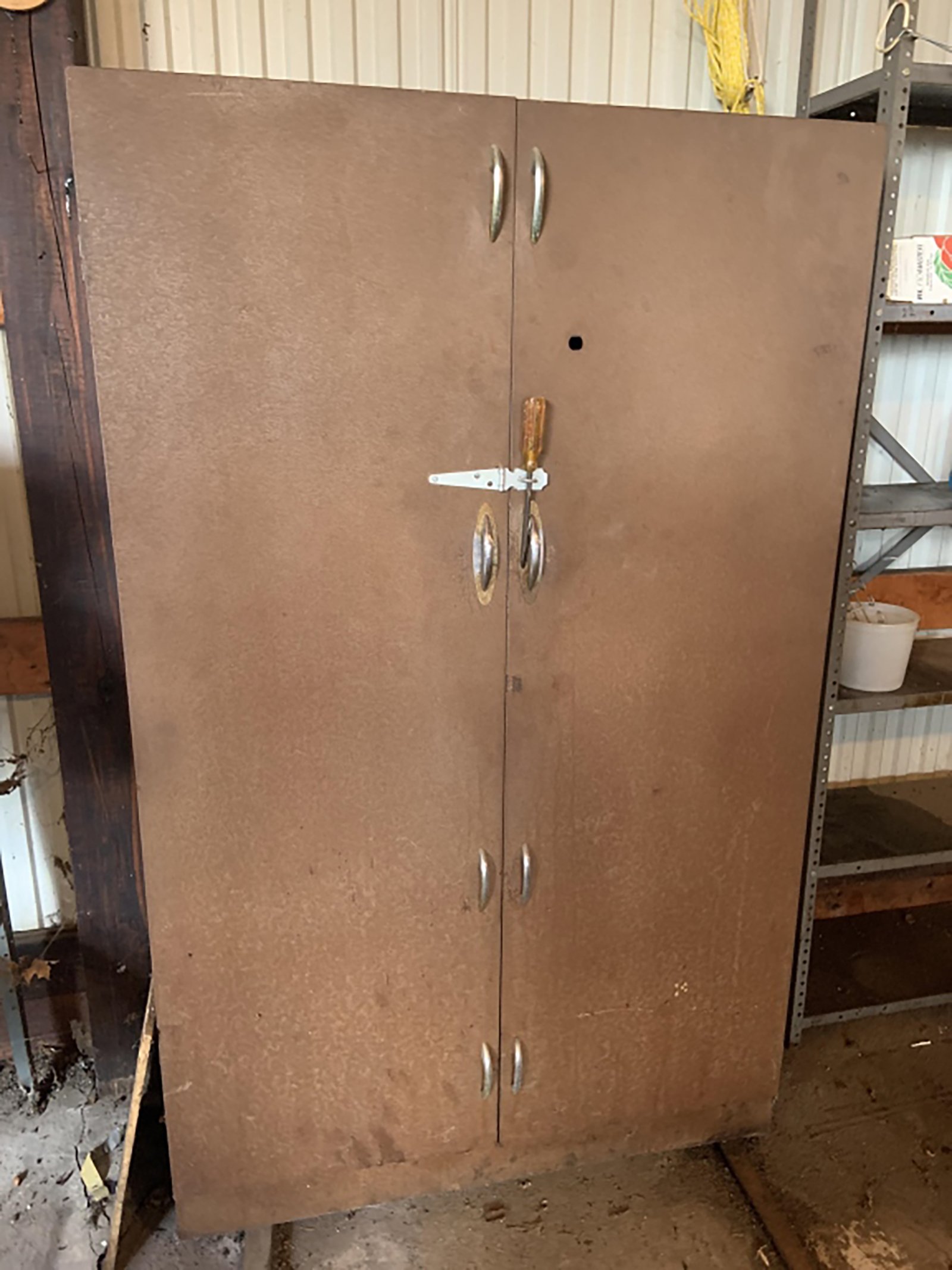 Property photo 204 - TIMED ONLINE ONLY - PERSONAL PROPERTY AUCTION IN WHITLEY COUNTY, IN