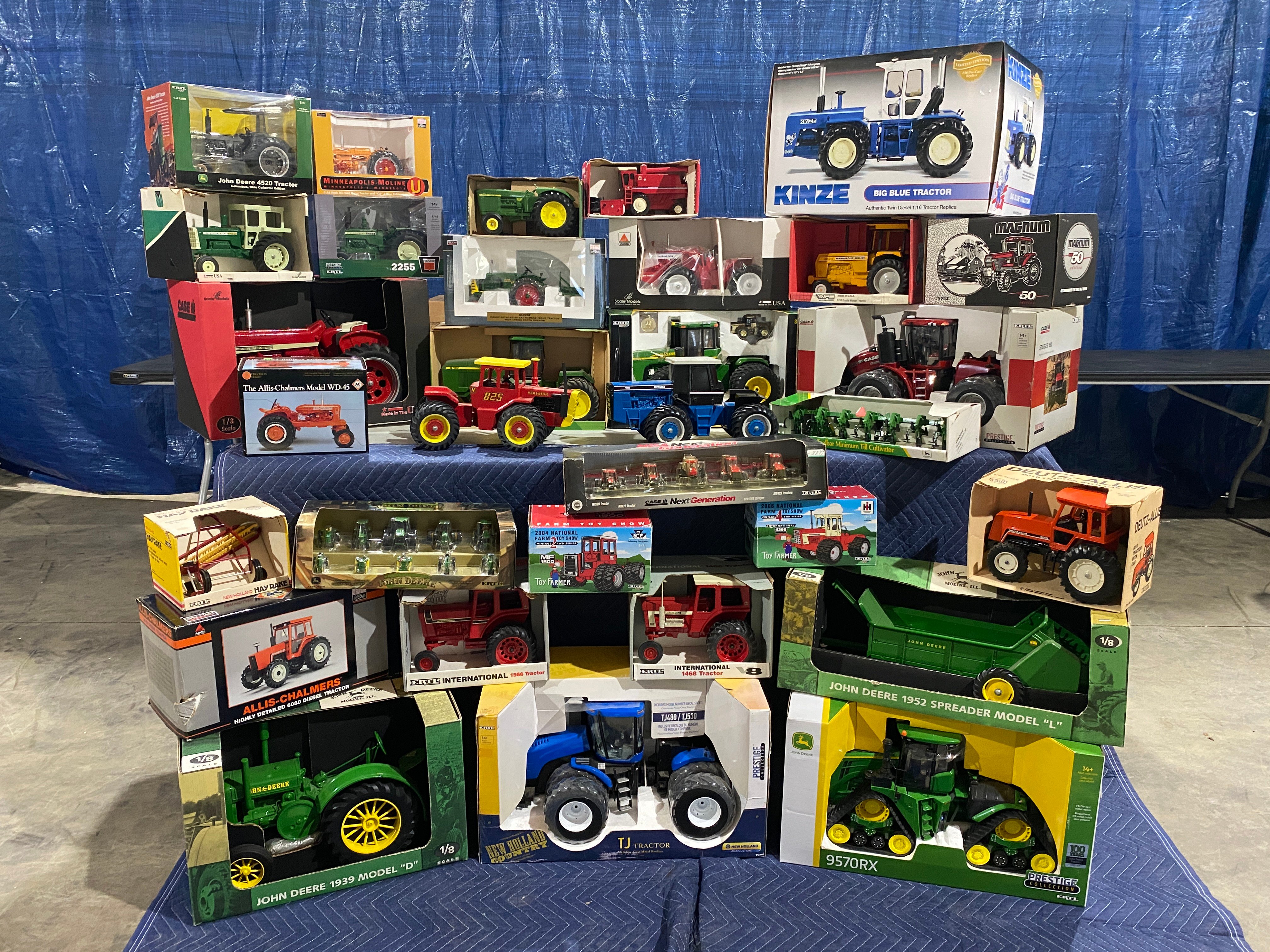 Property photo 12 - 2 DAY TIMED ONLINE ONLY TOY COLLECTION AUCTION IN LAGRANGE COUNTY, IN