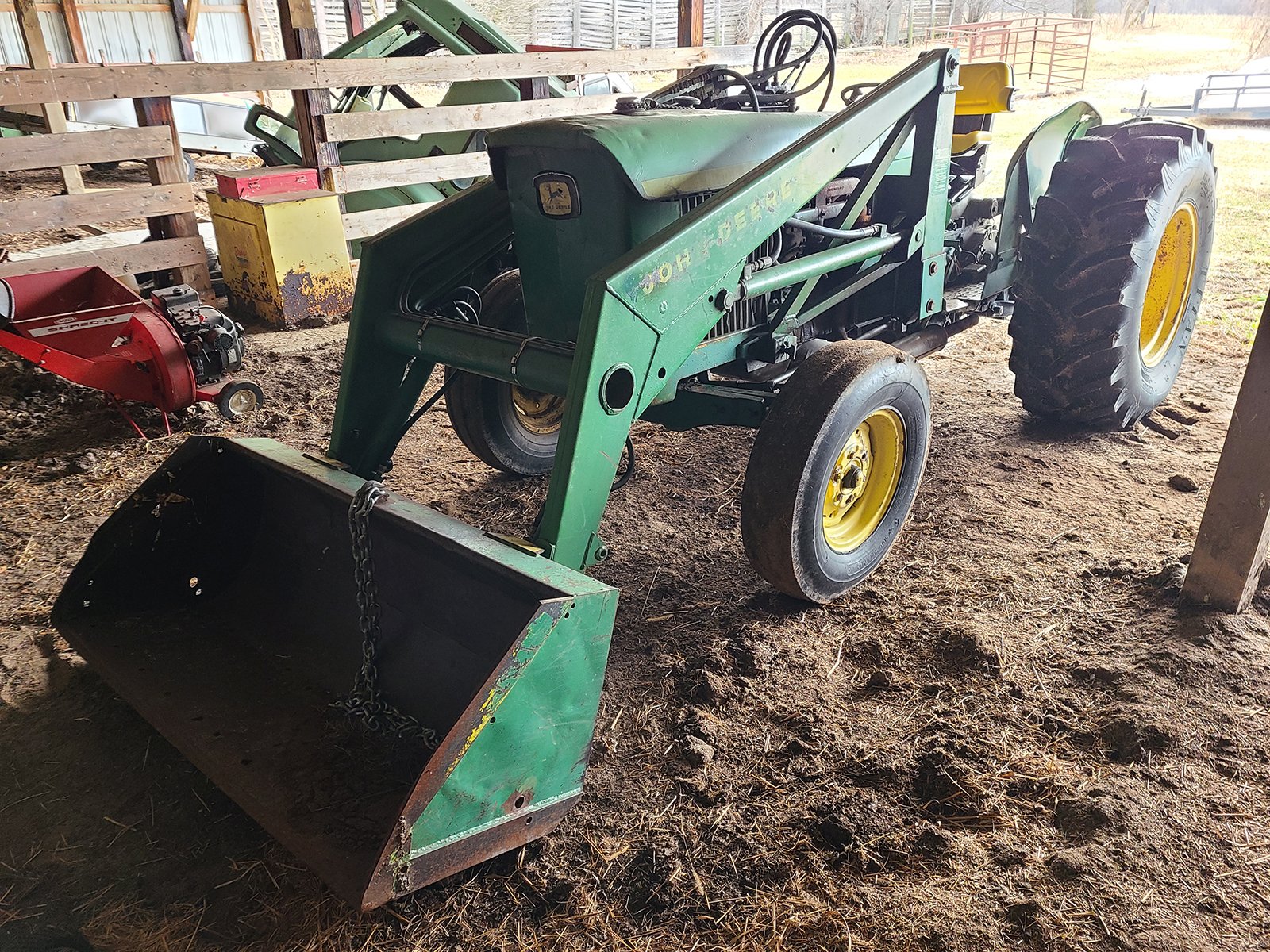 Property photo 23 - FARM EQUIPMENT AUCTION IN PAW PAW, MICHIGAN