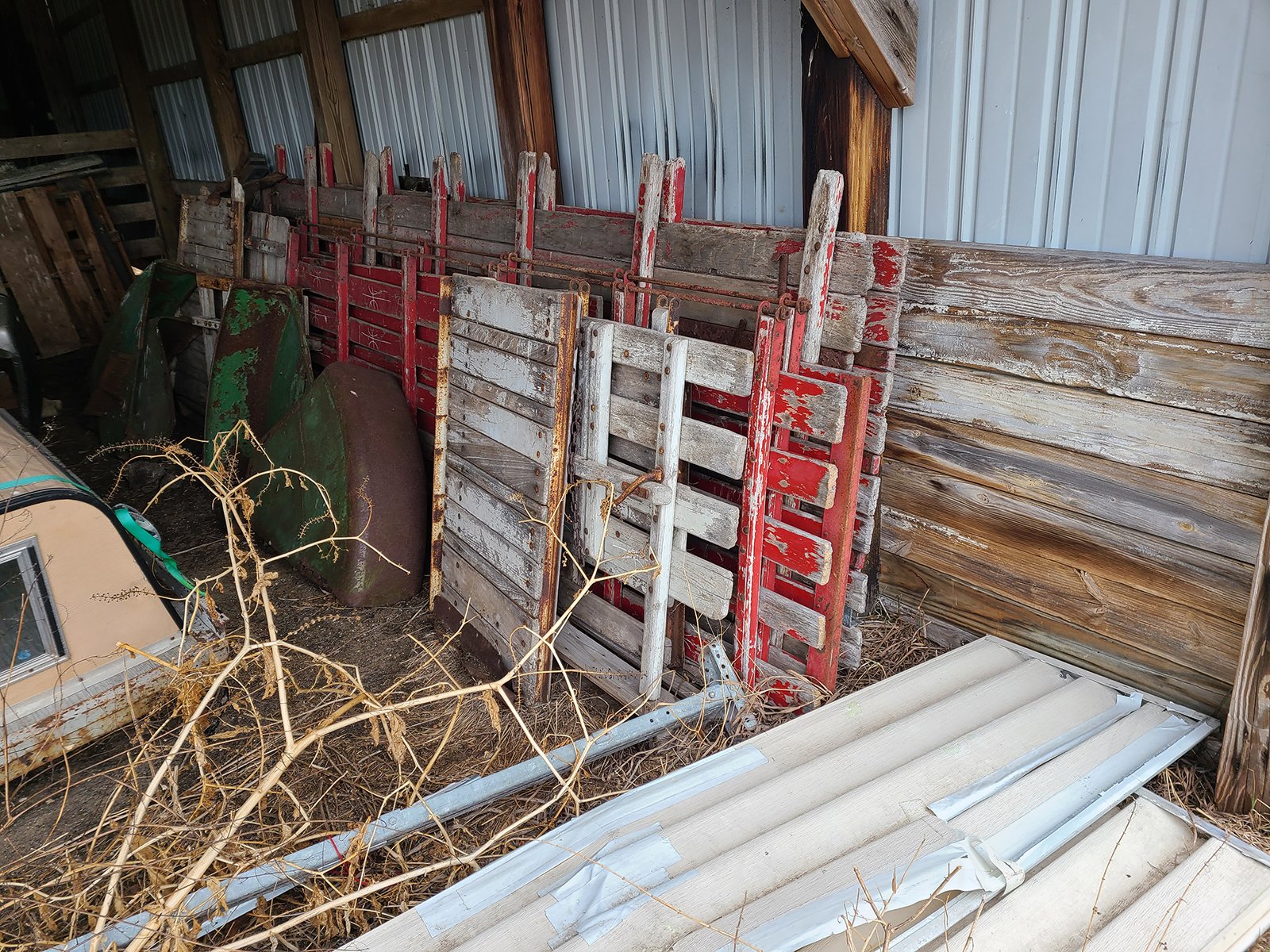 Property photo 22 - FARM EQUIPMENT AUCTION IN PAW PAW, MICHIGAN