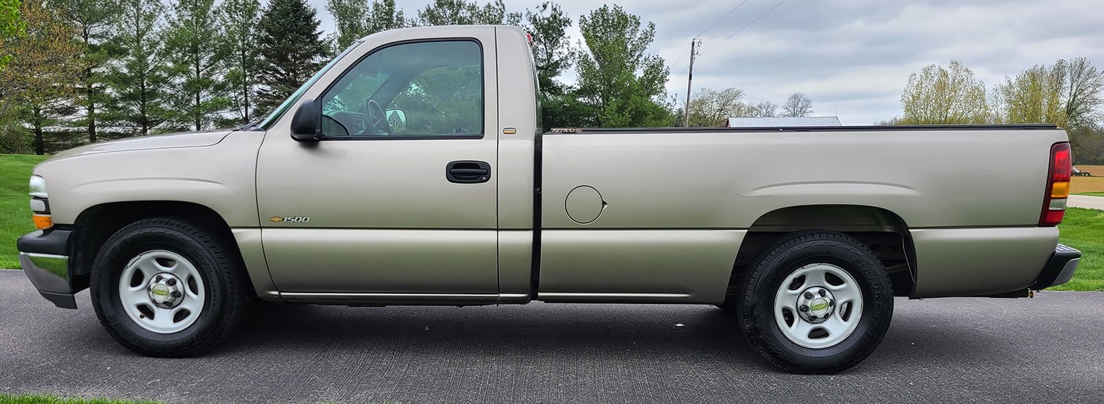Property photo 1 - TIMED ONLINE ONLY AUCTION IN WHITLEY COUNTY, IN