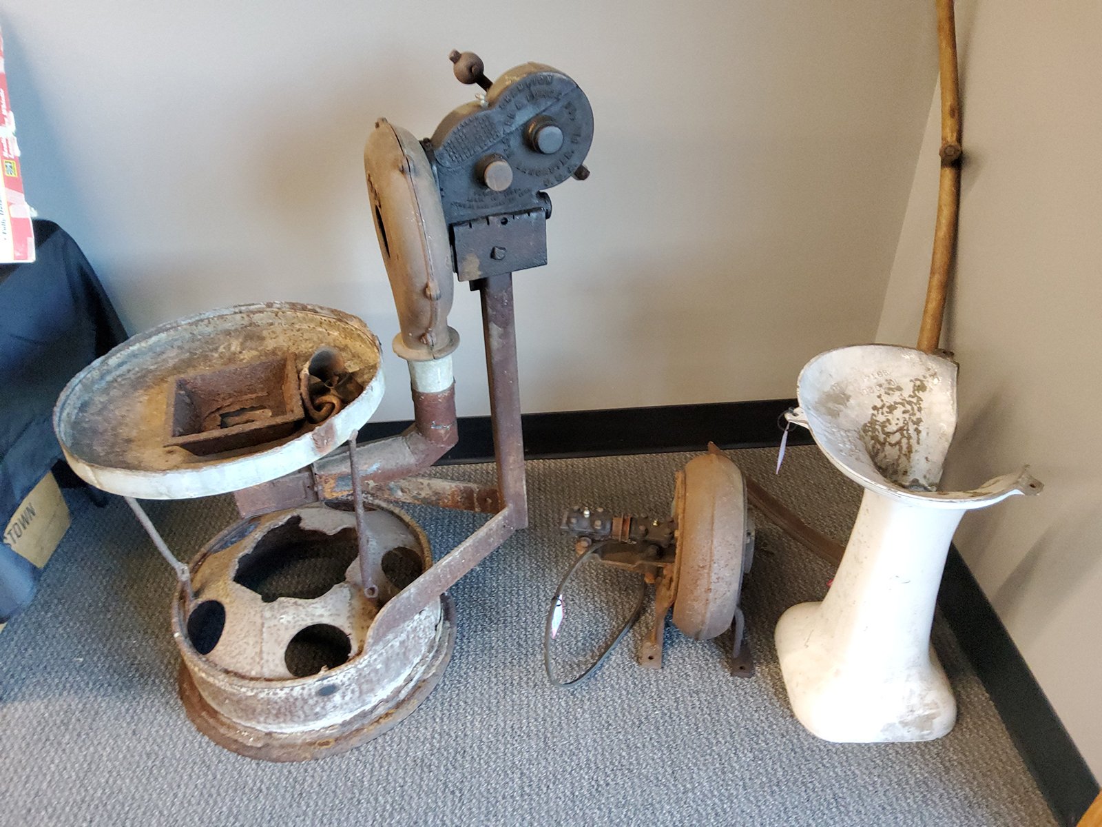 Property photo 9 - TIMED ONLINE ONLY AUCTION IN WHITLEY COUNTY, IN
