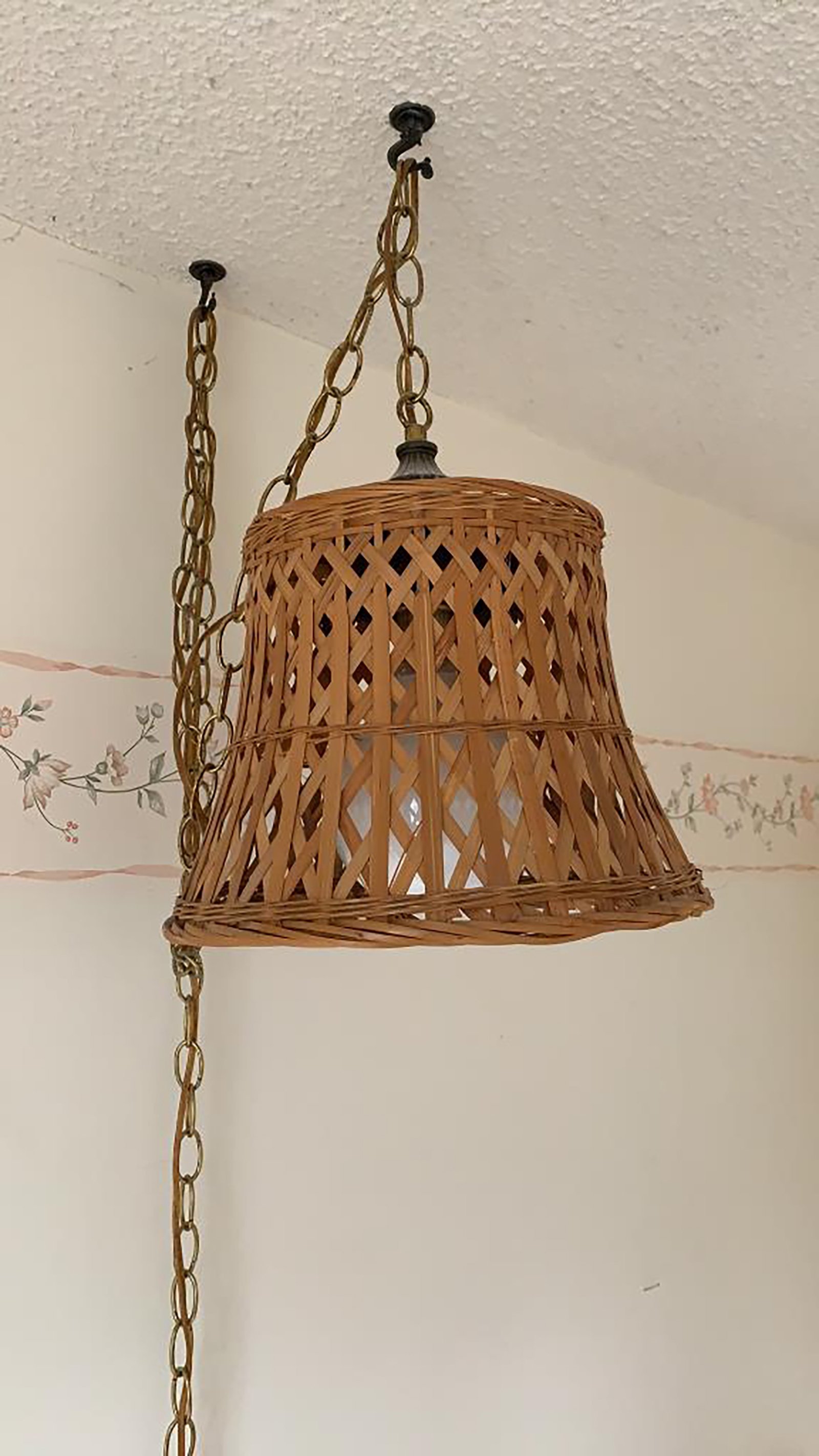 Property photo 1 - TIMED ONLINE ONLY PERSONAL PROPERTY AUCTION IN ALLEN COUNTY, IN