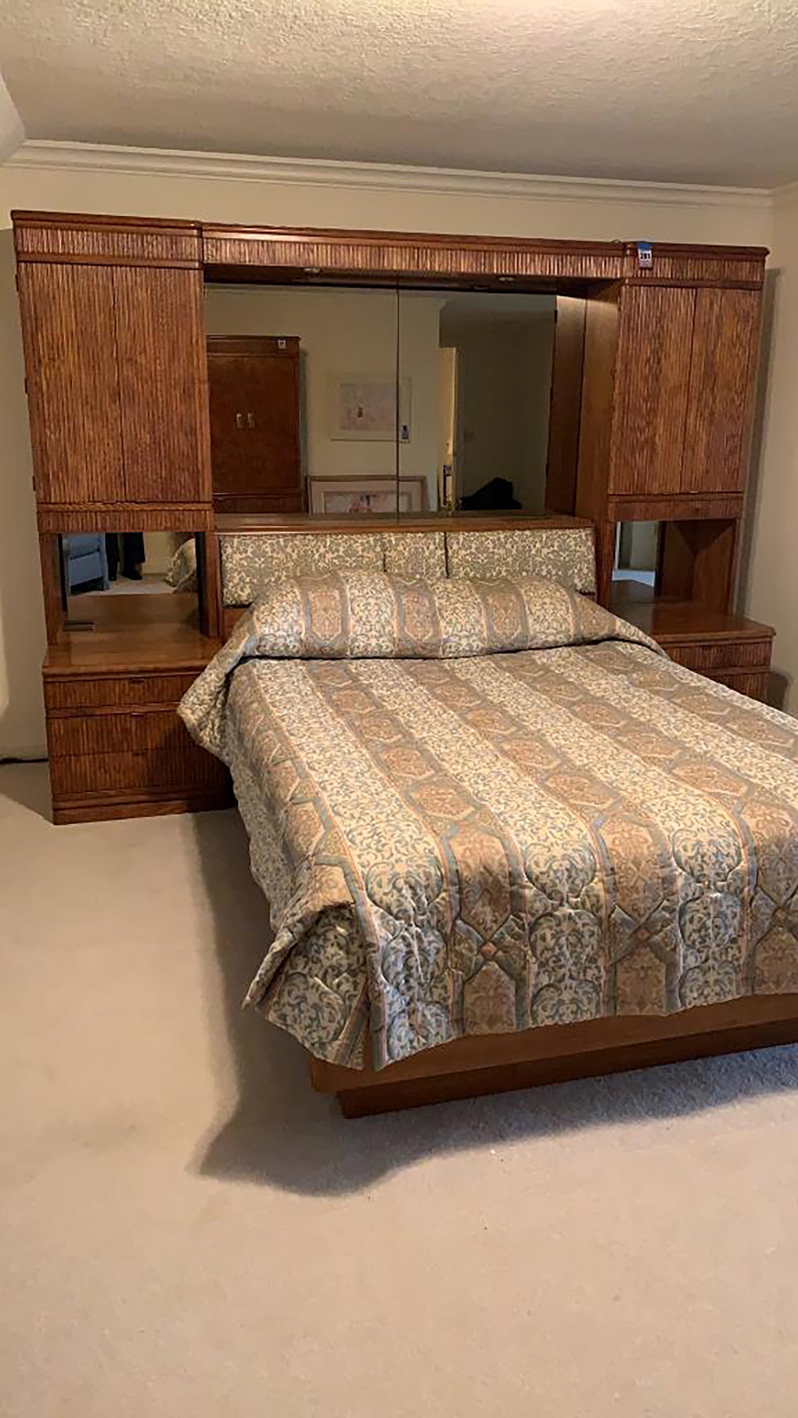 Property photo 208 - ONLINE ONLY PERSONAL PROPERTY AUCTION IN ALLEN COUNTY, IN