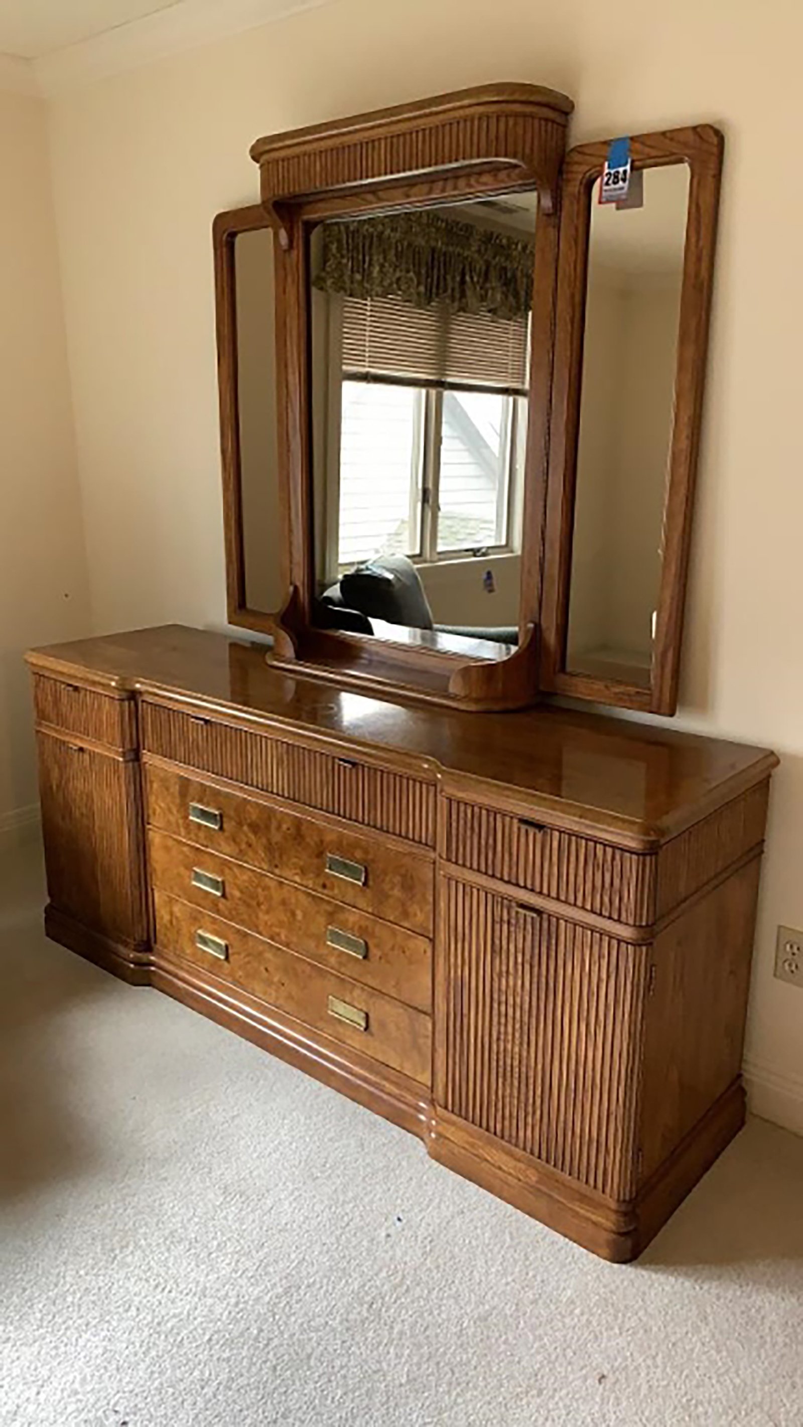 Property photo 211 - ONLINE ONLY PERSONAL PROPERTY AUCTION IN ALLEN COUNTY, IN