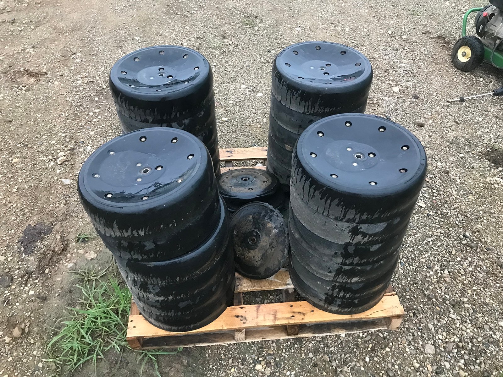 Property photo 10 - TIMED ONLINE ONLY AUGUST CONSIGNMENT AUCTION
