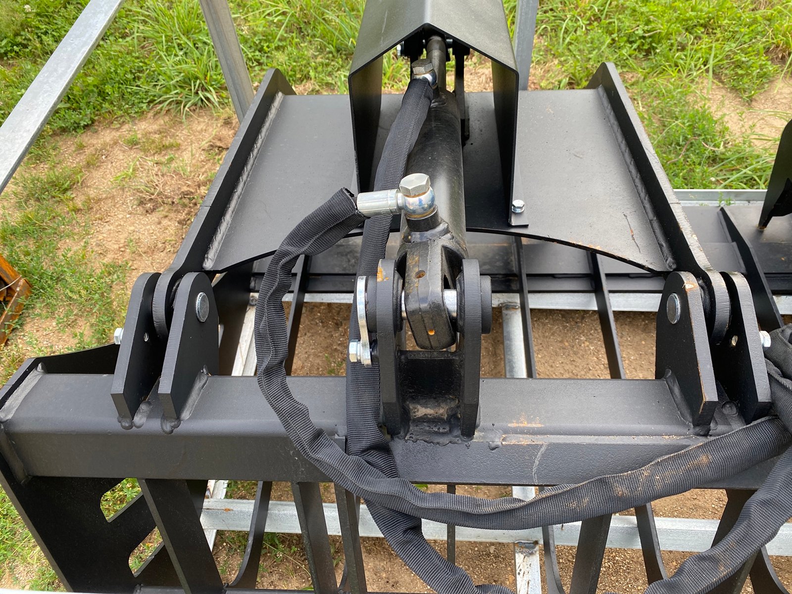 Property photo 16 - TIMED ONLINE ONLY AUGUST CONSIGNMENT AUCTION
