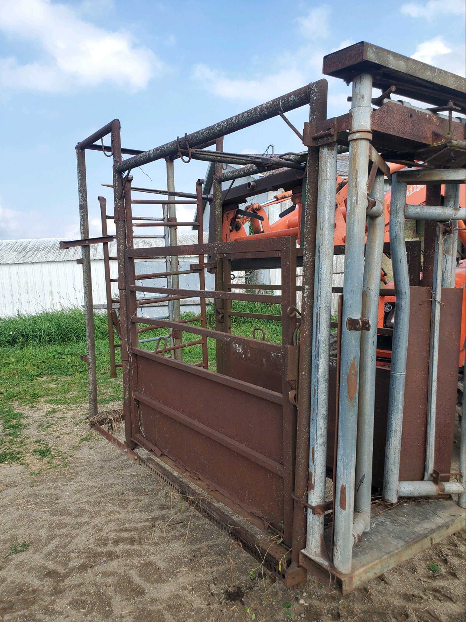 Property photo 24 - TIMED ONLINE ONLY AUGUST CONSIGNMENT AUCTION