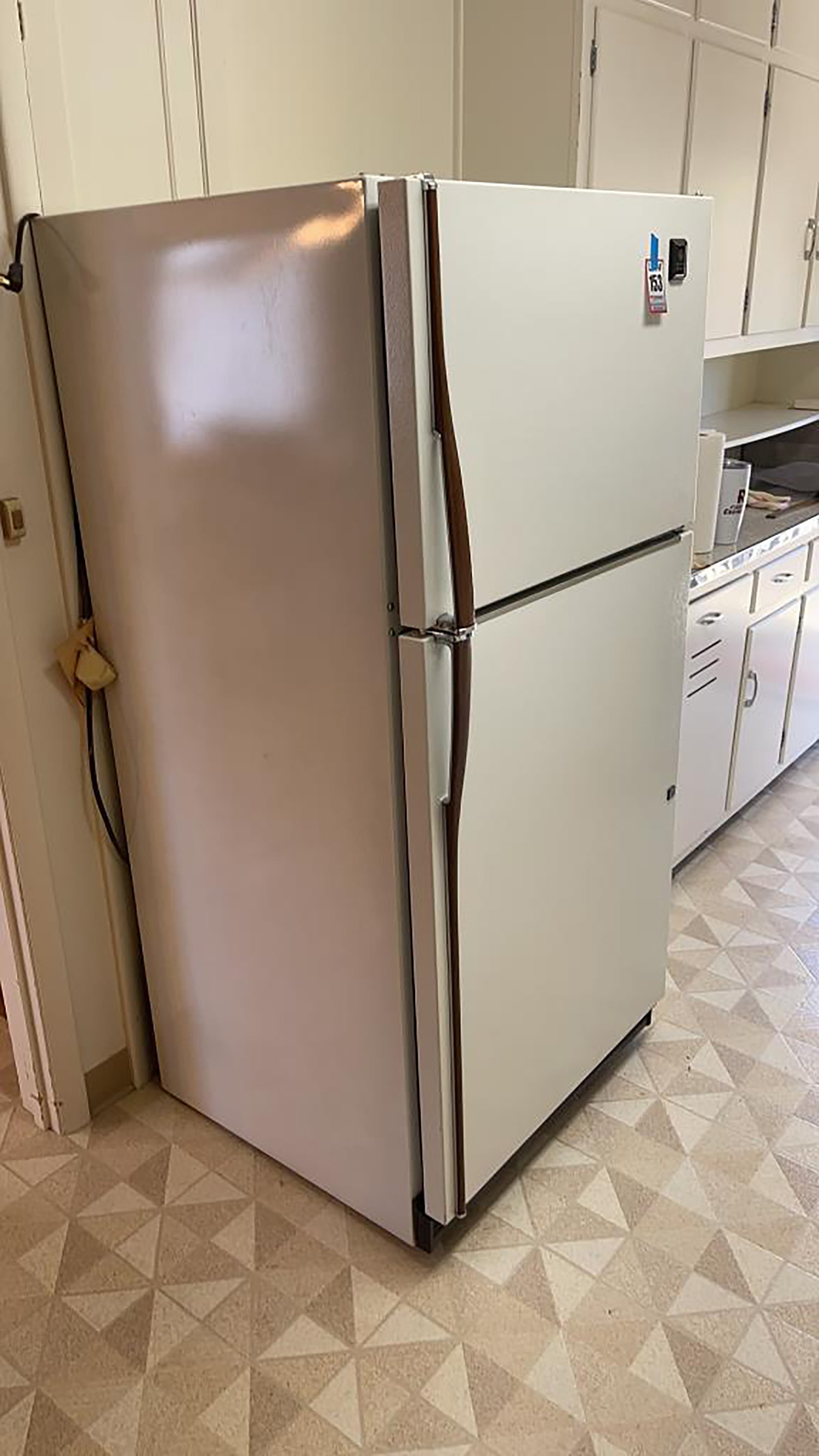 Property photo 60 - TIMED ONLINE ONLY PERSONAL PROPERTY AUCTION IN ALLEN COUNTY, IN
