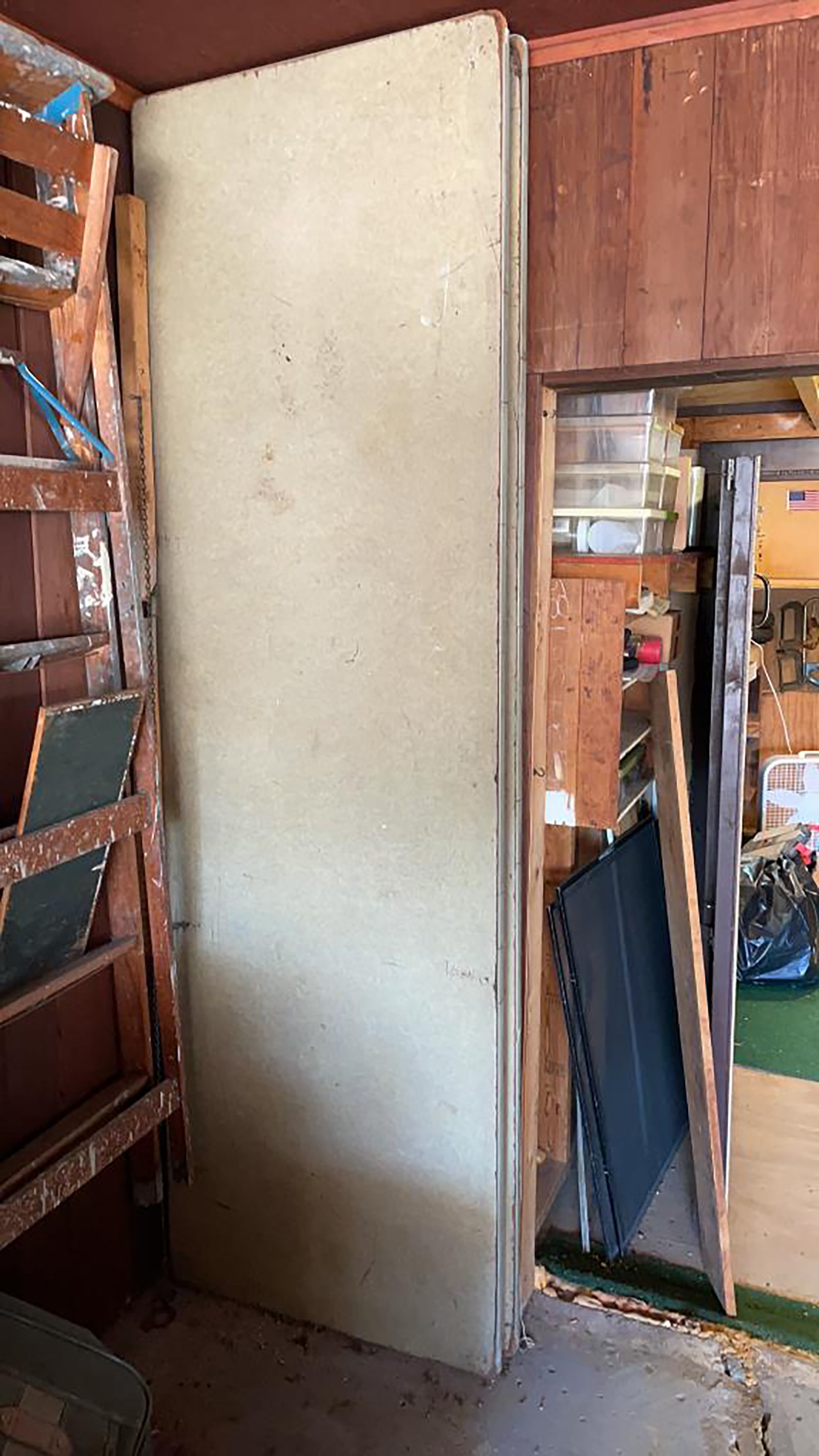 Property photo 259 - TIMED ONLINE ONLY PERSONAL PROPERTY AUCTION IN ALLEN COUNTY, IN