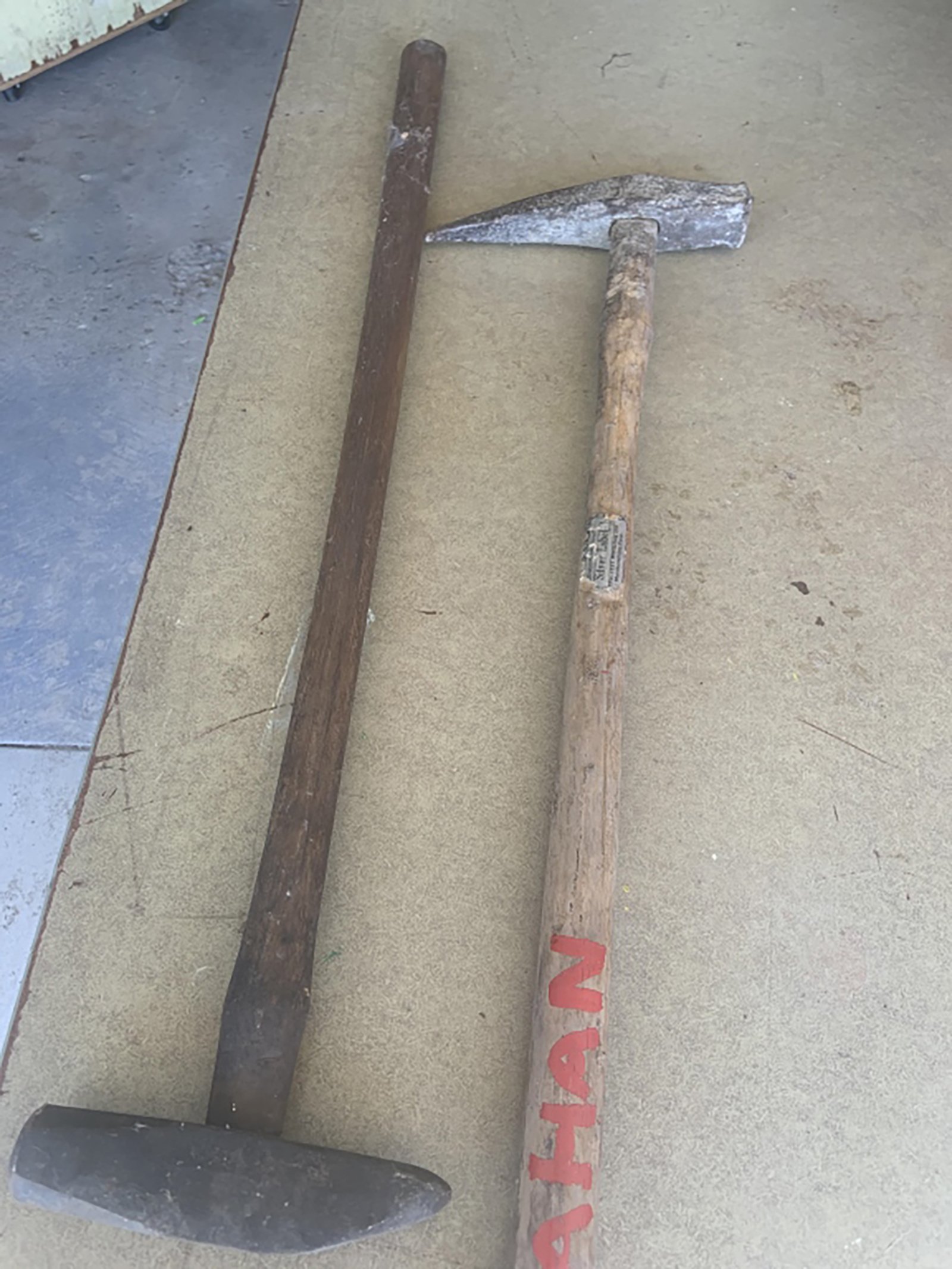 Property photo 302 - TIMED ONLINE ONLY PERSONAL PROPERTY AUCTION IN ALLEN COUNTY, IN