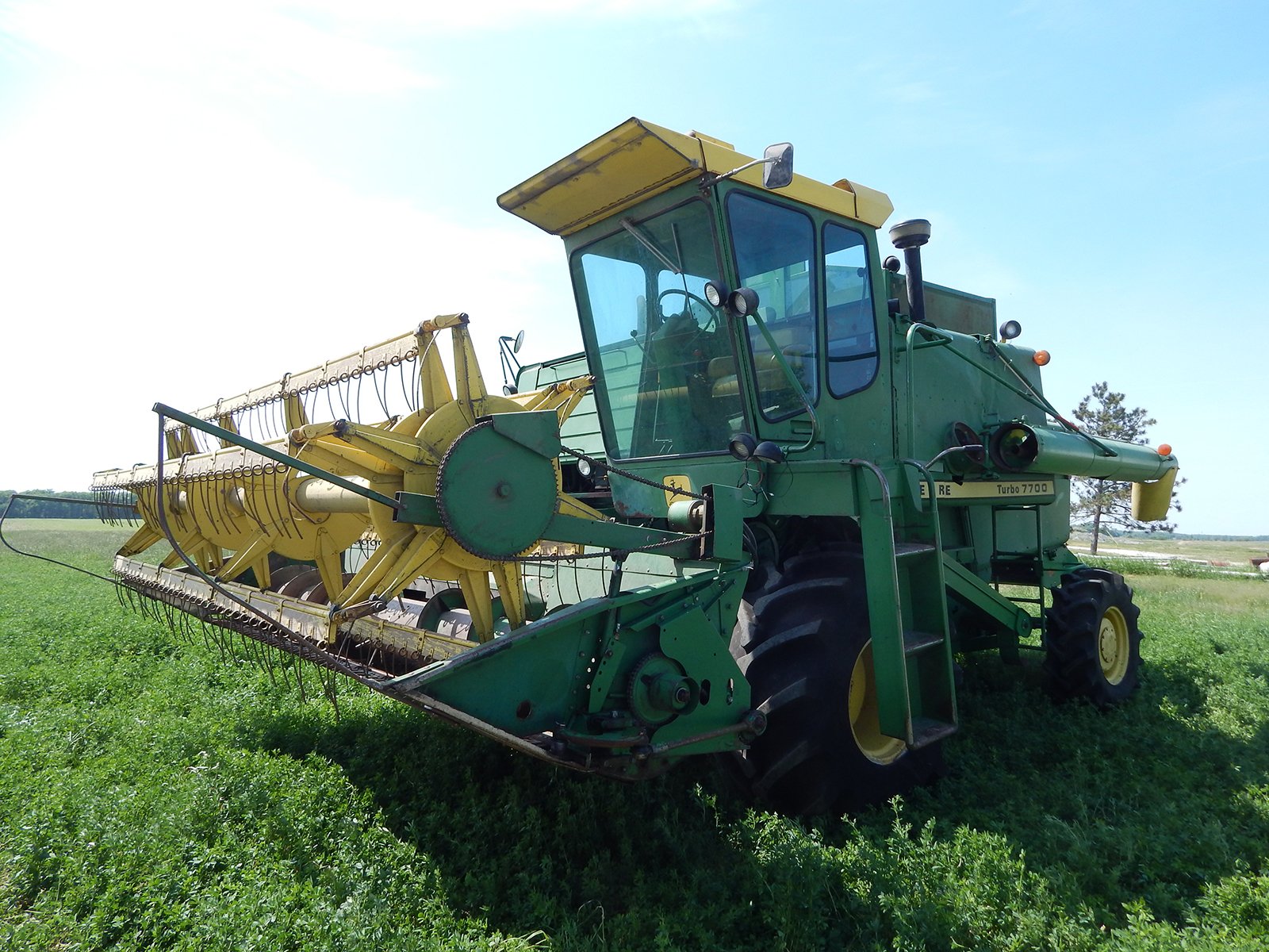 Property photo 8 - FARM EQUIPMENT AUCTION IN PULASKI COUNTY, IN