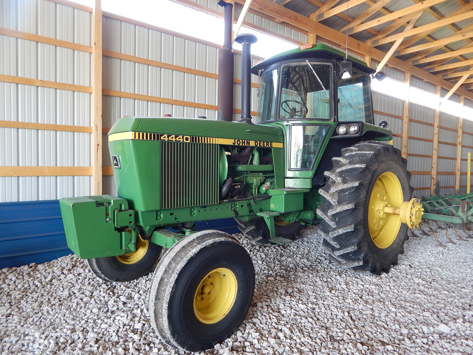 Property photo 22 - FARM EQUIPMENT AUCTION IN PULASKI COUNTY, IN
