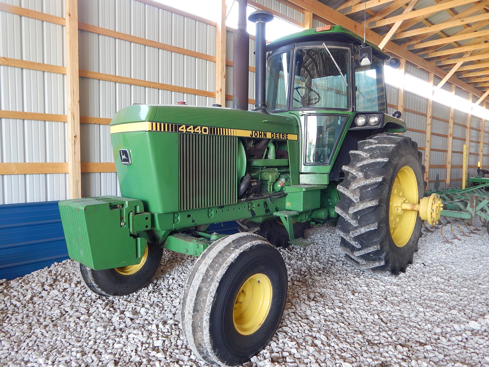 Property photo 21 - FARM EQUIPMENT AUCTION IN PULASKI COUNTY, IN