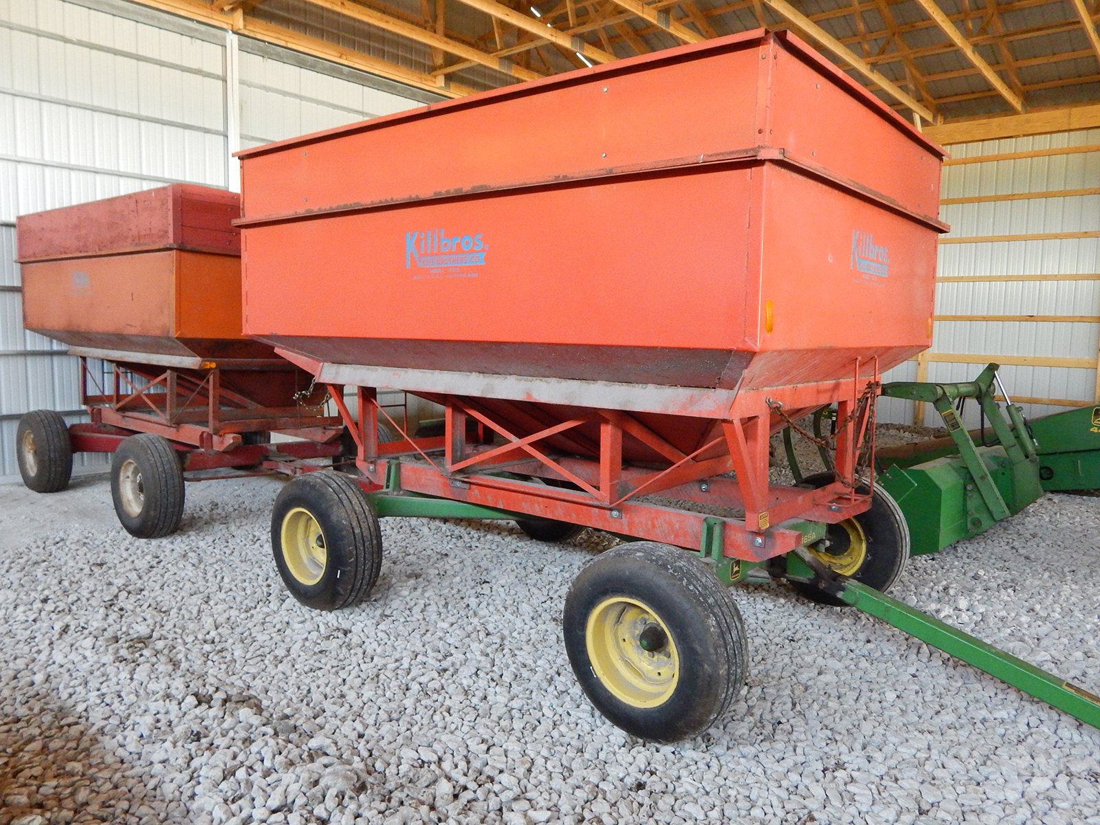 Property photo 19 - FARM EQUIPMENT AUCTION IN PULASKI COUNTY, IN