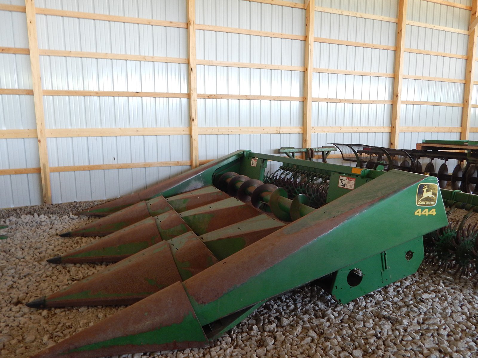 Property photo 17 - FARM EQUIPMENT AUCTION IN PULASKI COUNTY, IN