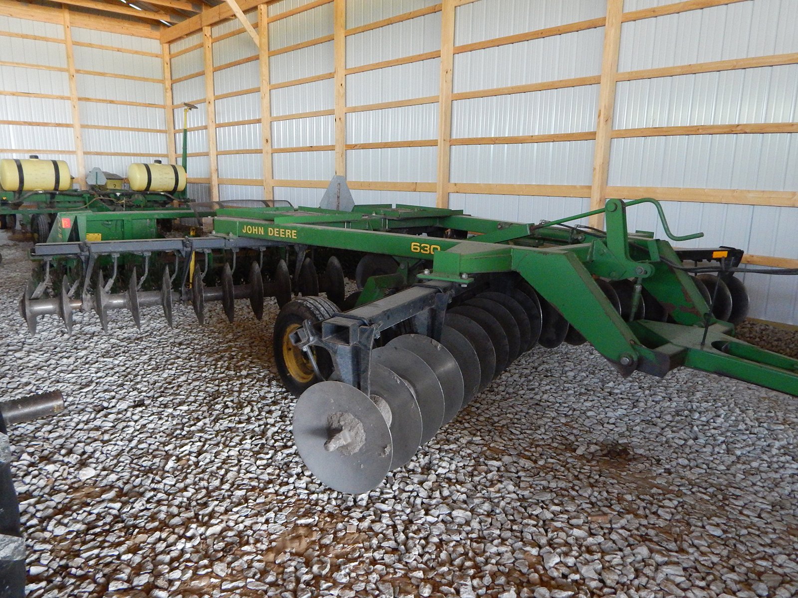 Property photo 16 - FARM EQUIPMENT AUCTION IN PULASKI COUNTY, IN