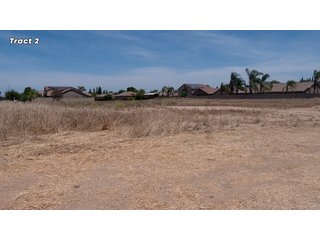 Property photo 18 - IMPORTANT REAL ESTATE AUCTION - 23.45 +/- ACRES IN 3 TRACTS, AS PART OF A 36.61+/- ACRE AUCTION - FRESNO COUNTY, CA