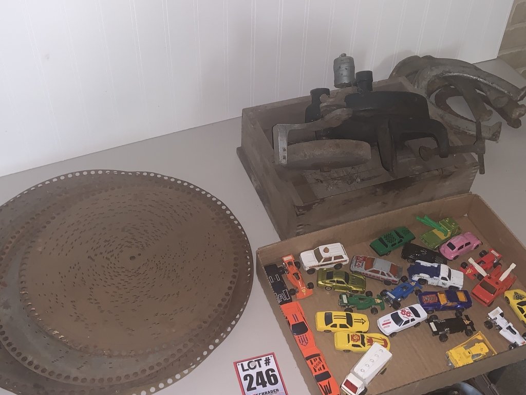 Property photo 167 - TIMED ONLINE ONLY PERSONAL PROPERTY AUCTION IN ALLEN COUNTY, INDIANA