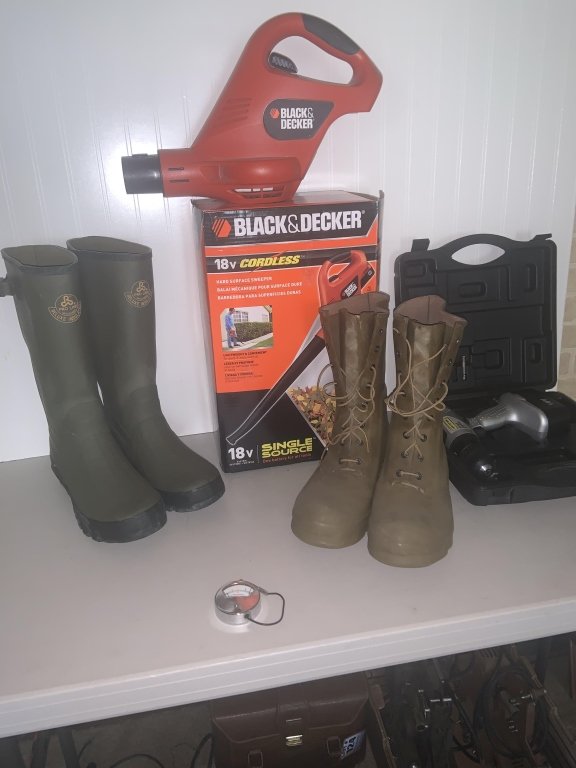 Property photo 168 - TIMED ONLINE ONLY PERSONAL PROPERTY AUCTION IN ALLEN COUNTY, INDIANA