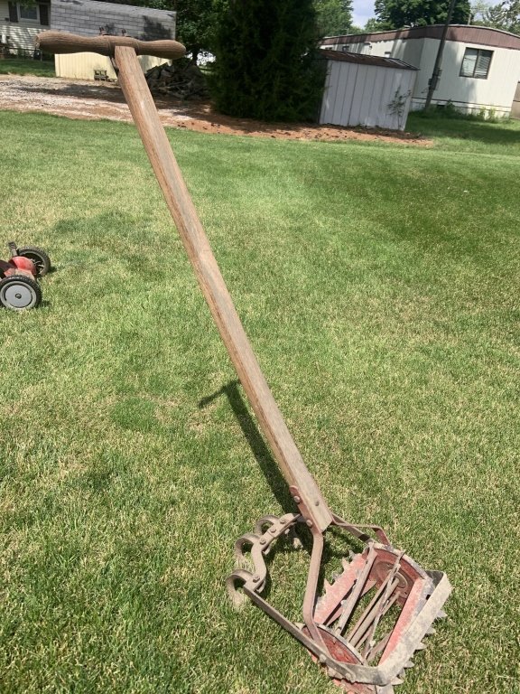 Property photo 218 - TIMED ONLINE ONLY PERSONAL PROPERTY AUCTION IN ALLEN COUNTY, INDIANA