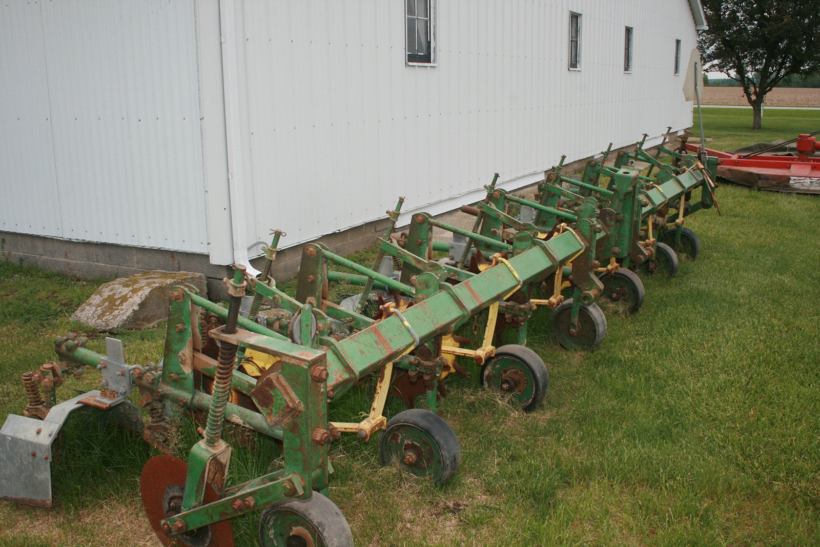 Property photo 43 - FARM EQUIPMENT AUCTION IN WELLS COUNTY, IN