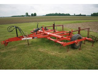 Property photo 40 - FARM EQUIPMENT AUCTION IN WELLS COUNTY, IN
