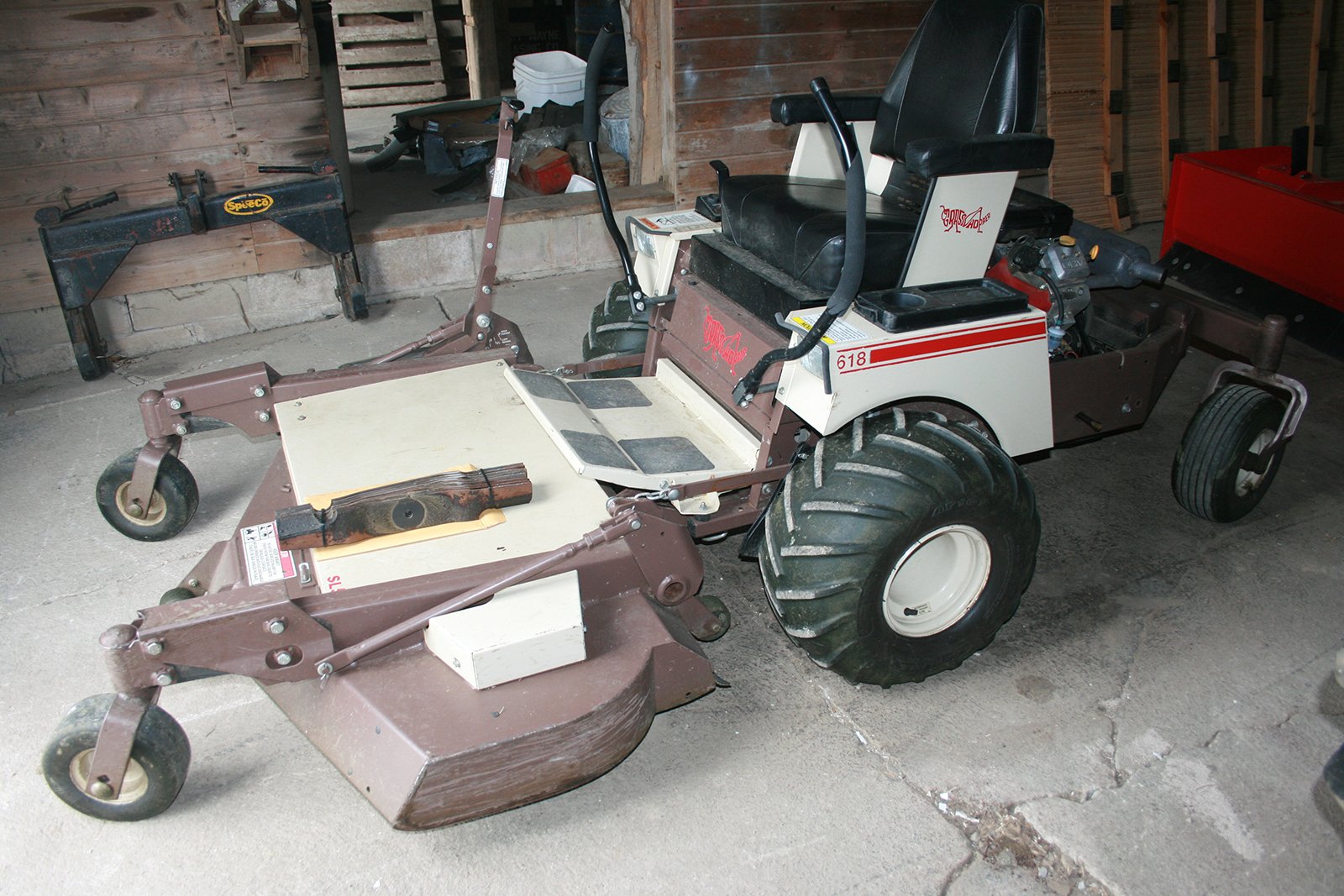 Property photo 46 - FARM EQUIPMENT AUCTION IN WELLS COUNTY, IN