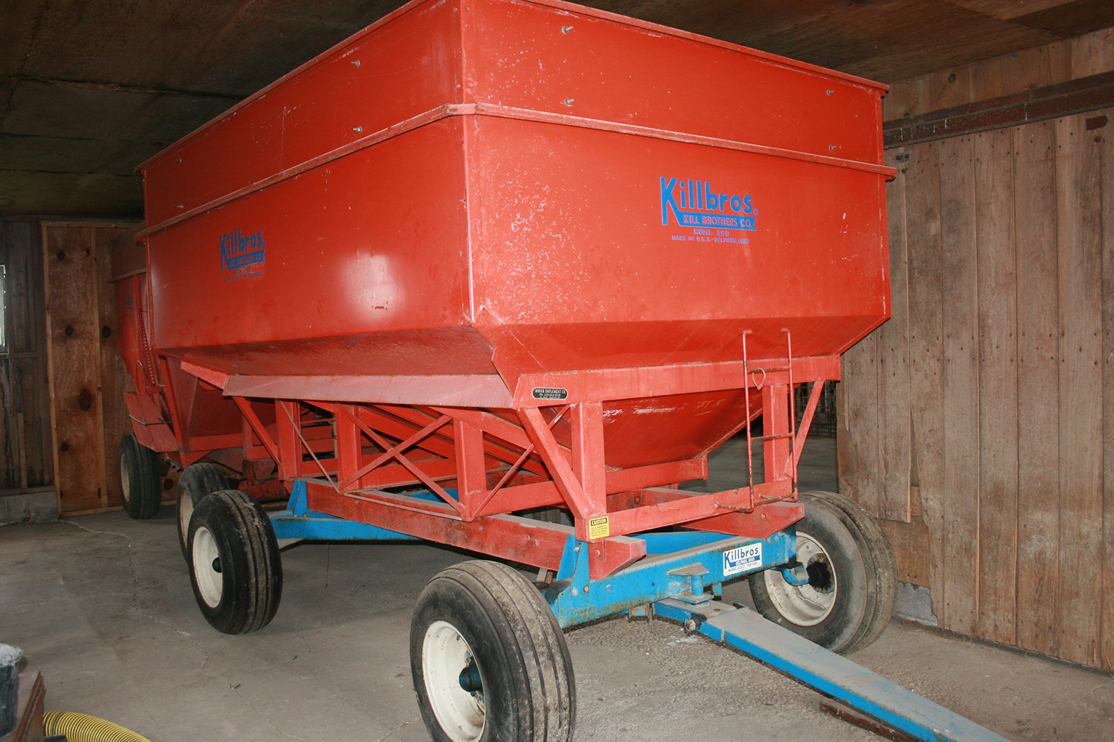 Property photo 34 - FARM EQUIPMENT AUCTION IN WELLS COUNTY, IN