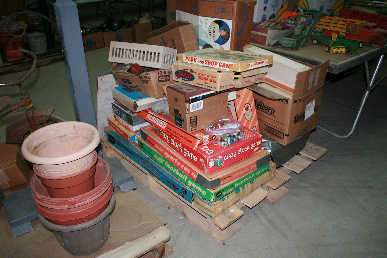 Property photo 61 - FARM EQUIPMENT AUCTION IN WELLS COUNTY, IN