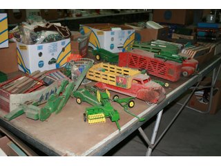 Property photo 62 - FARM EQUIPMENT AUCTION IN WELLS COUNTY, IN
