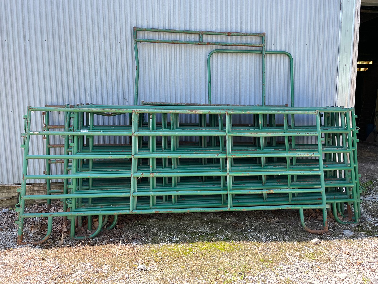 Property photo 8 - TIMED ONLINE ONLY FARM EQUIPMENT AND PERSONAL PROPERTY AUCTION IN WOOD COUNTY, OH