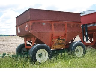 Property photo 35 - FARM EQUIPMENT AUCTION IN PAULDING COUNTY, OH