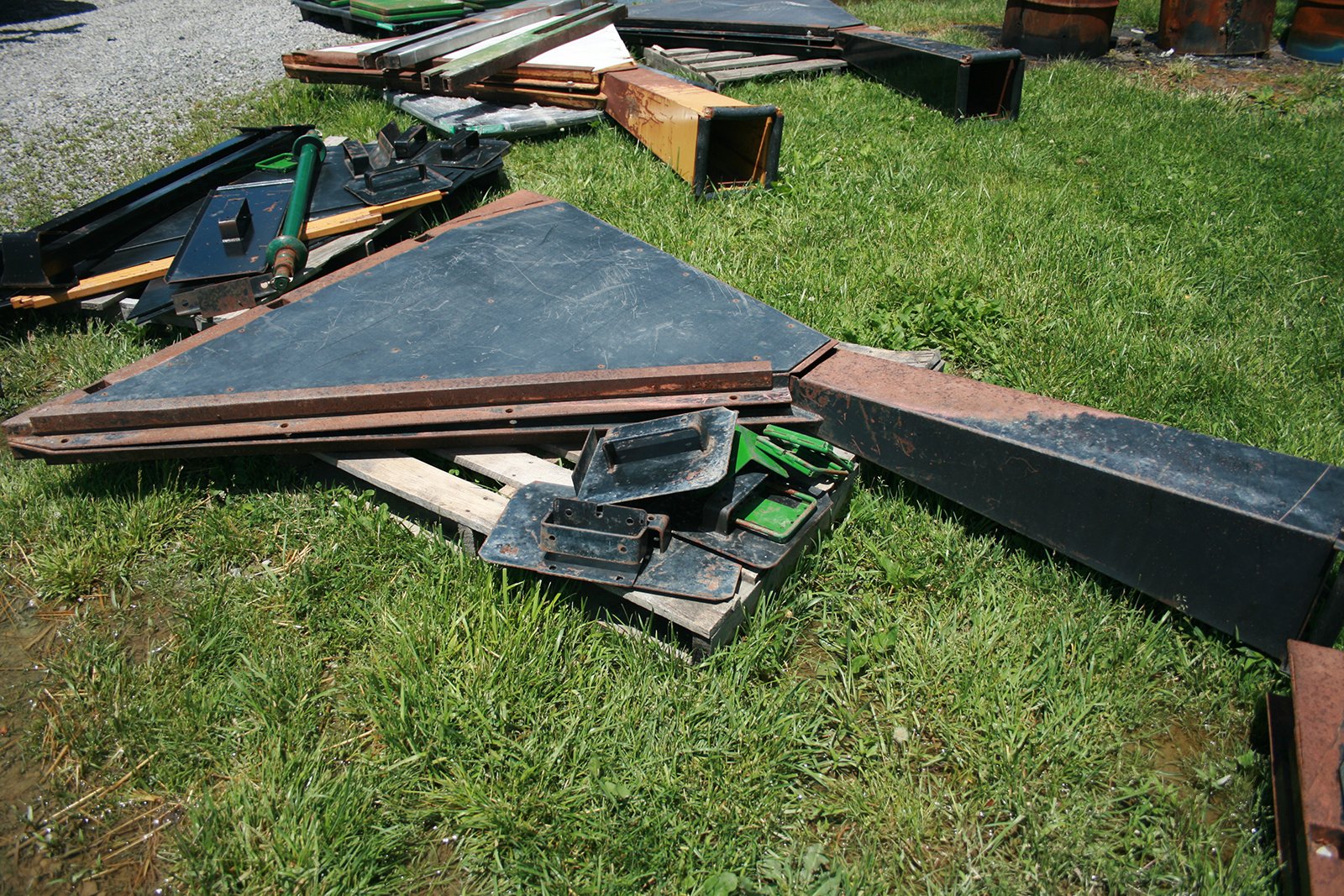 Property photo 66 - FARM EQUIPMENT AUCTION IN PAULDING COUNTY, OH