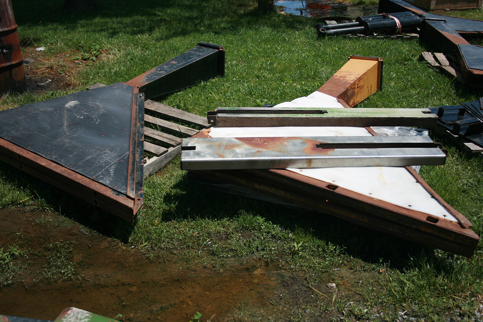 Property photo 69 - FARM EQUIPMENT AUCTION IN PAULDING COUNTY, OH