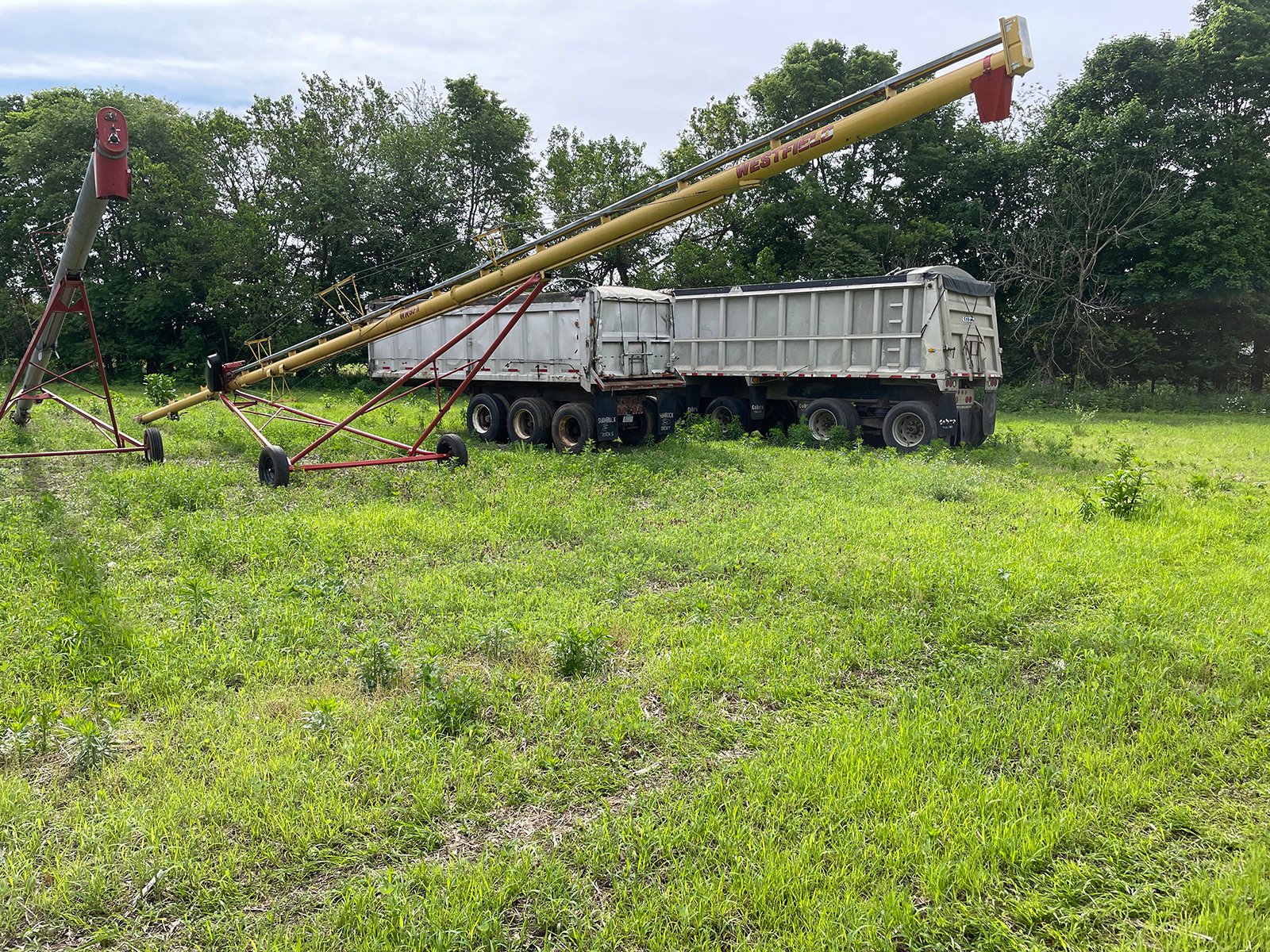 Property photo 23 - FARM EQUIPMENT AUCTION IN BRANCH & CALHOUN COUNTIES, MICHIGAN