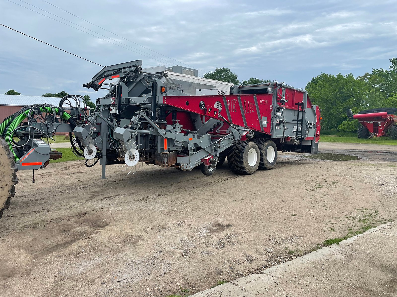 Property photo 41 - FARM EQUIPMENT AUCTION IN BRANCH & CALHOUN COUNTIES, MICHIGAN