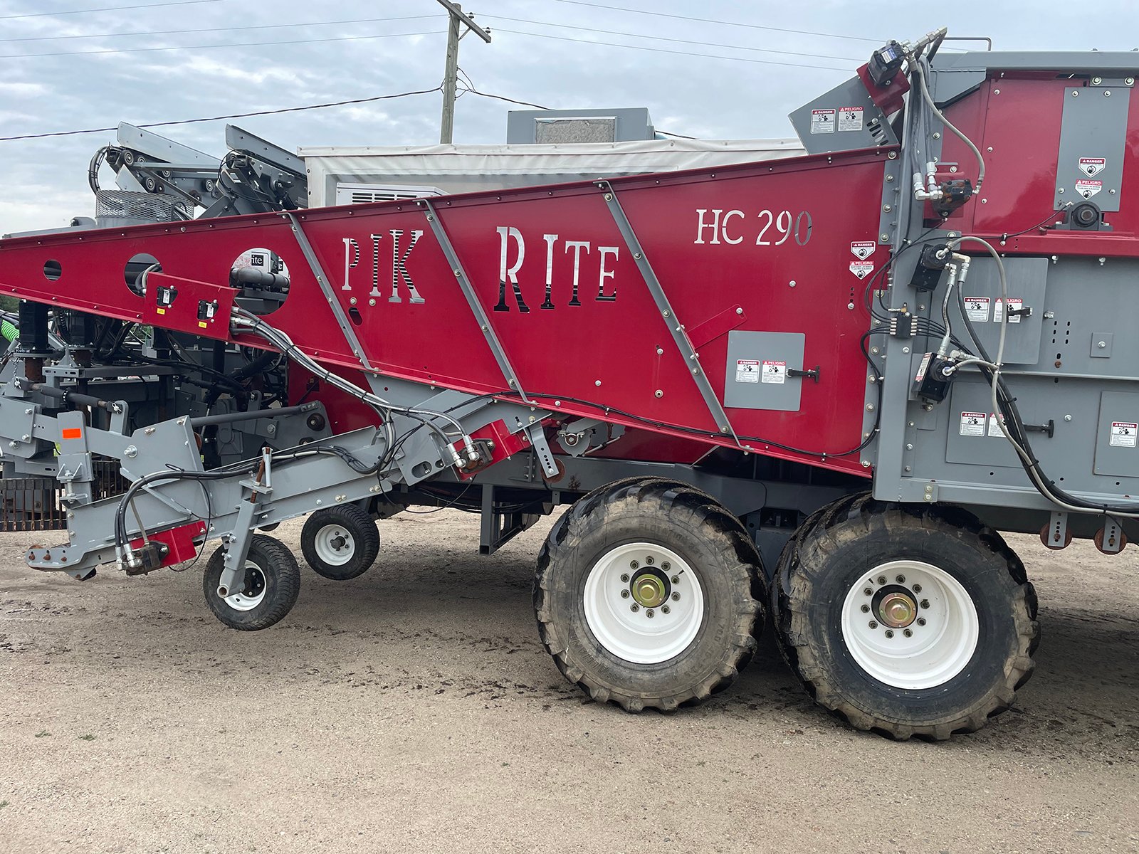 Property photo 42 - FARM EQUIPMENT AUCTION IN BRANCH & CALHOUN COUNTIES, MICHIGAN