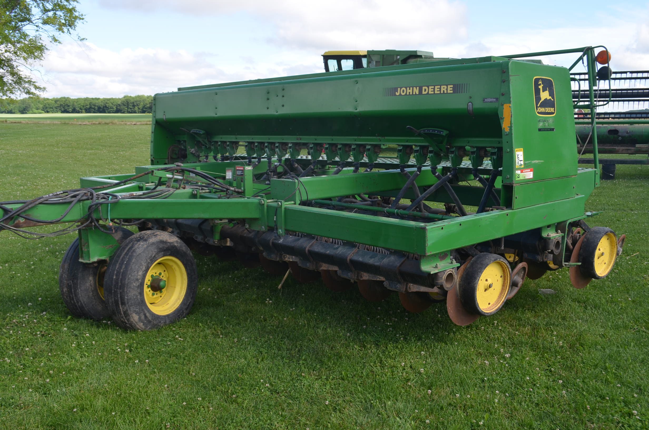 Property photo 14 - FARM EQUIPMENT AUCTION IN DEKALB COUNTY, INDIANA